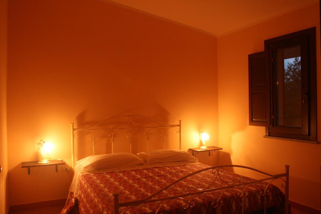 B&B Del Castagneto San Marco Argentano Δωμάτιο φωτογραφία